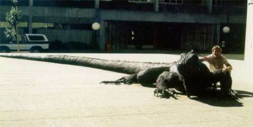 estatua 3.jpg (13780 bytes)